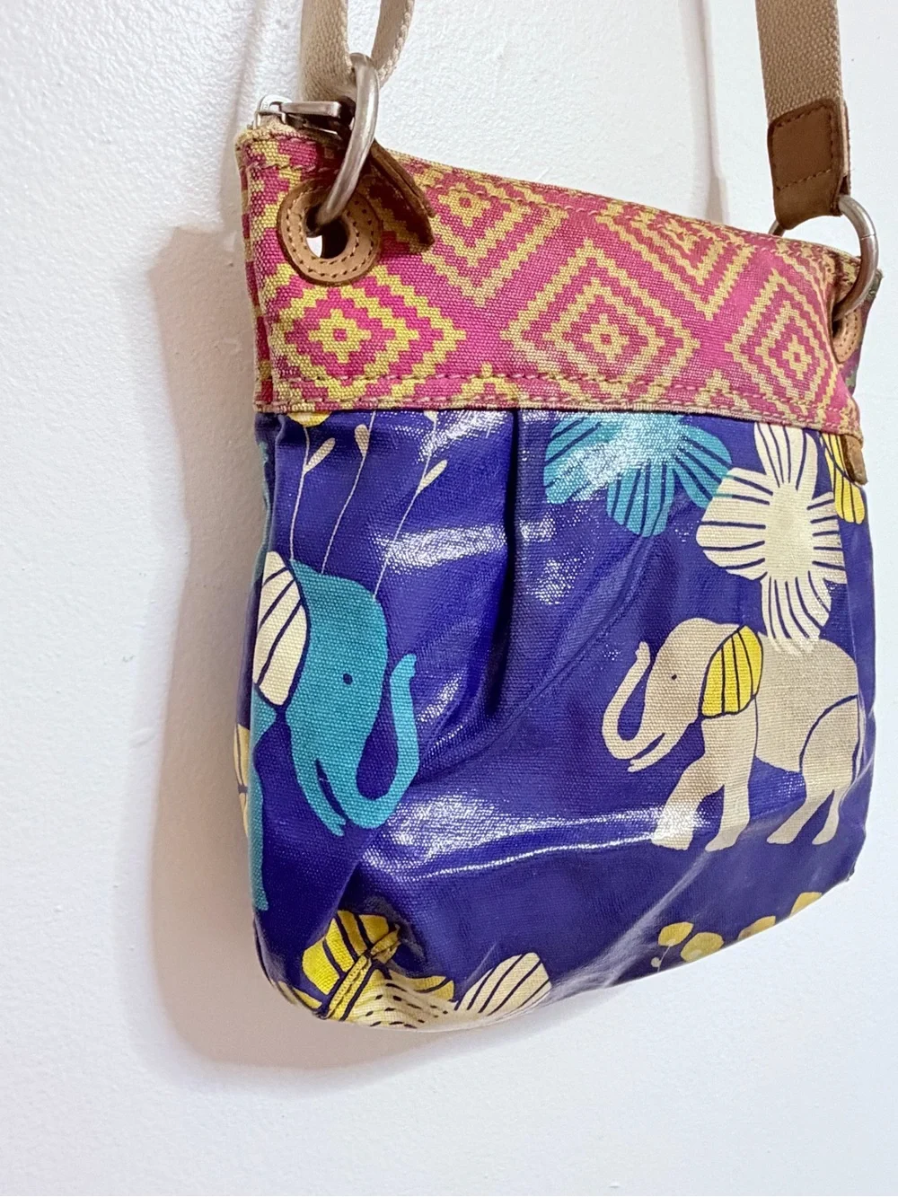 Fossil Blue Elephant Print Crossbody Bag with Pink Pattern Trim